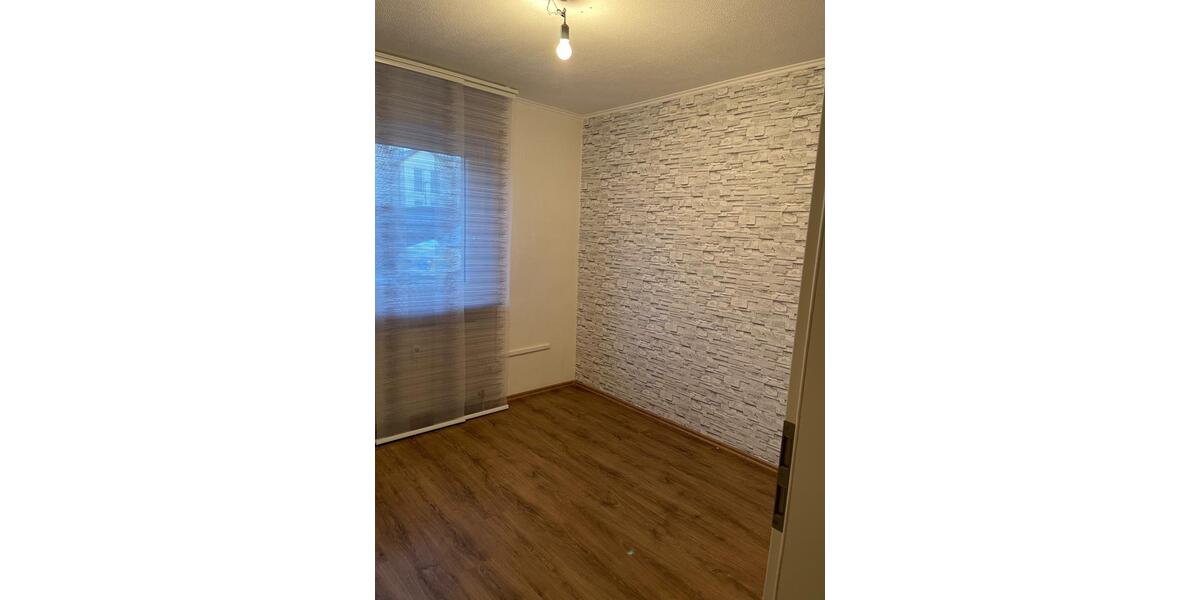 Erdgeschoßwohnung Sachsenheim - 1.5 Zimmer, 40 m&sup2;, 680&euro; | Angebot:27576605