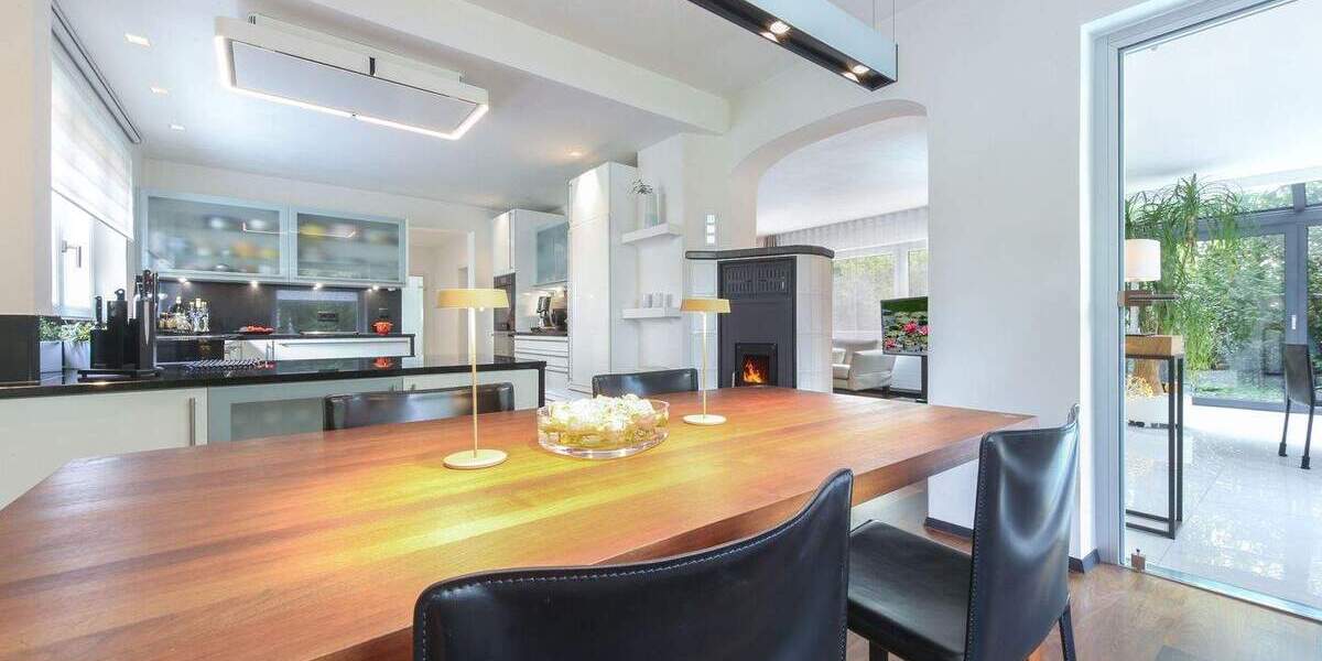 Einfamilienhaus Böblingen - 8 Zimmer, 206 m&sup2;, 949.000&euro; | Angebot:25896630