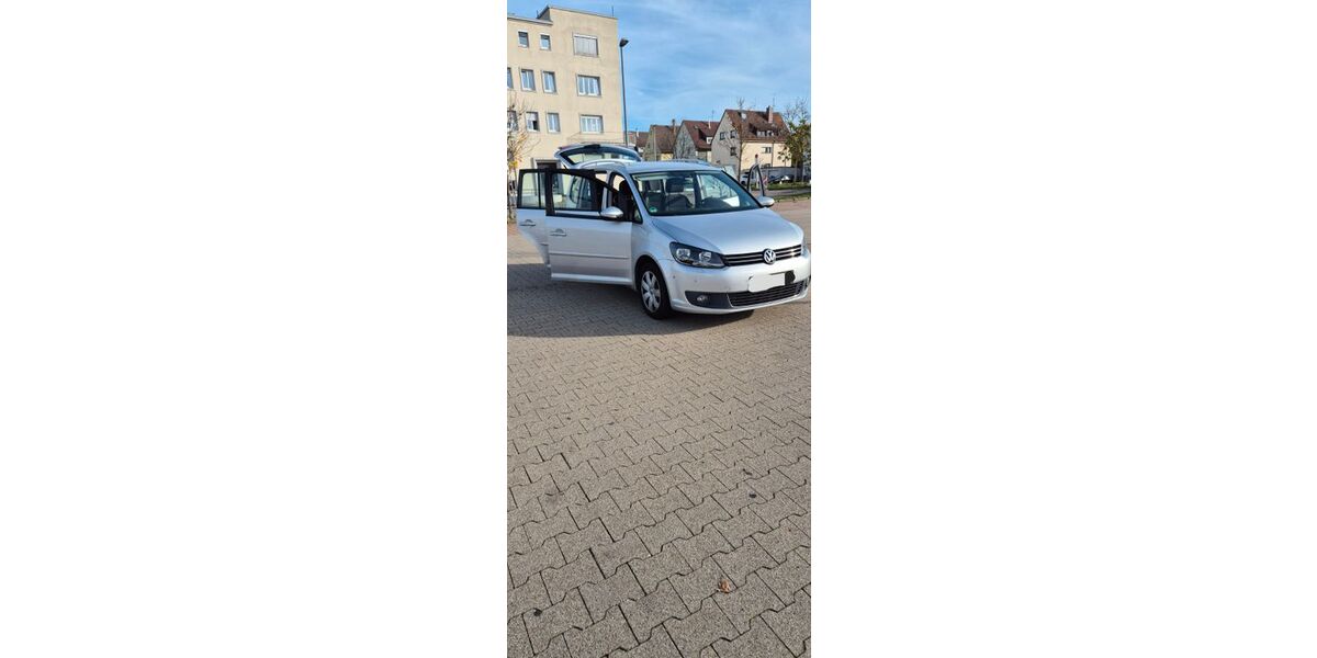 VW Touran 199.930 km 6.200 &euro; Stuttgart 70437