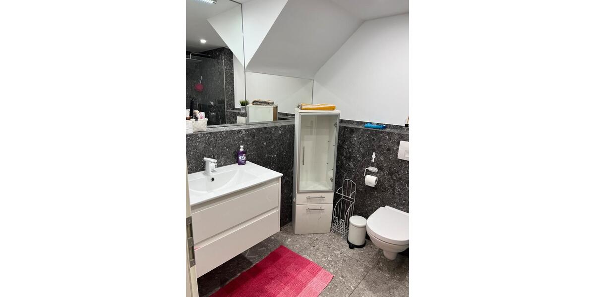 Doppelhaushälfte Remseck am Neckar - 6.5 Zimmer, 164 m&sup2;, 520.000&euro; | Angebot:26060335