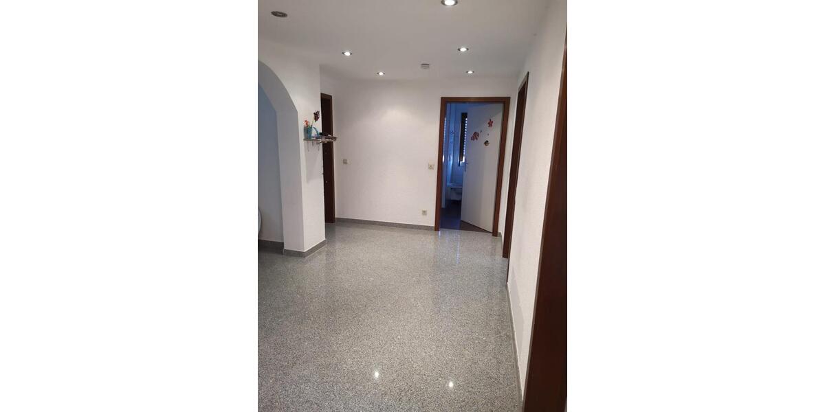 Erdgeschoßwohnung Vaihingen an der Enz - 4 Zimmer, 109 m&sup2;, 339.000&euro; | Angebot:26395665