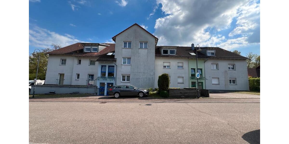 Dachgeschoßwohnung Brackenheim - 4.5 Zimmer, 108 m&sup2;, 359.000&euro; | Angebot:26560351