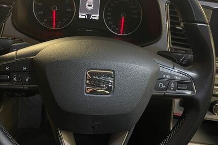 Seat Leon 104.000 km 14.590 &euro; Ostfildern 73760