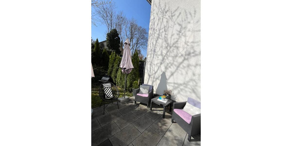 Reihenhaus Großbottwar - 5 Zimmer, 134 m&sup2;, 650.000&euro; | Angebot:25398133