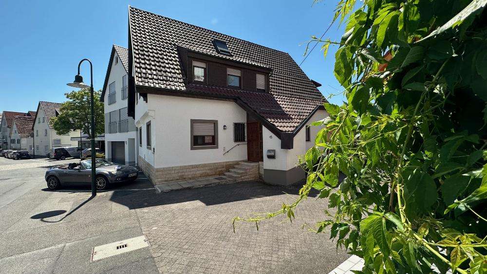 Einfamilienhaus Steinenbronn - 6 Zimmer, 190 m&sup2;, 2.600&euro; | Angebot:27161512