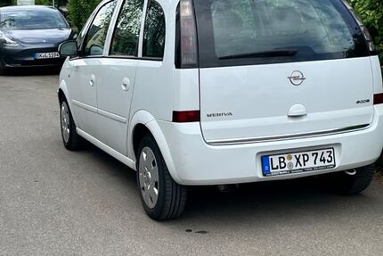 Opel Meriva 103.000 km 3.500 &euro; Marbach am Neckar 71672