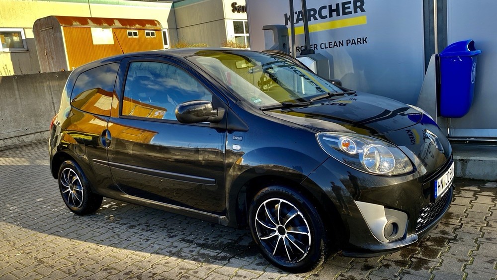 Renault Twingo 143.000 km 2.400 &euro; Heilbronn 74072