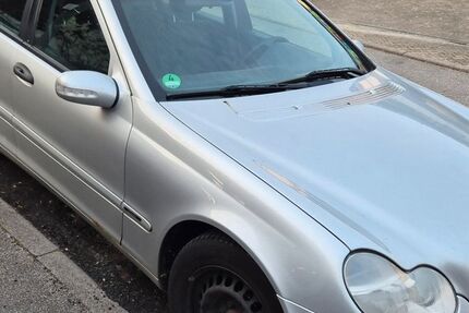 Mercedes-Benz C 180 280.000 km 2.000 &euro; Ditzingen 71229