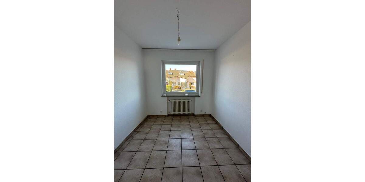 Mehrfamilienhaus, Wohnhaus Wendlingen - 7 Zimmer, 184 m&sup2;, 675.000&euro; | Angebot:25694250