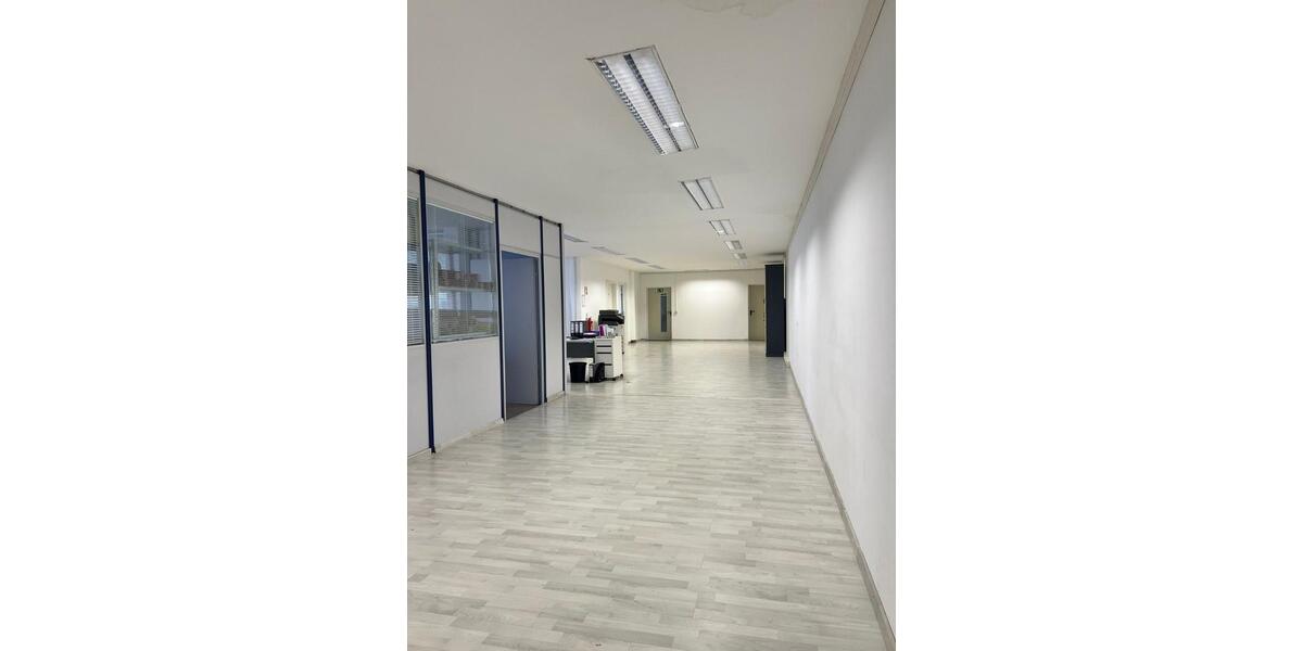 Gewerbeobjekt Schwieberdingen - 1.850&euro; | Angebot:25313098