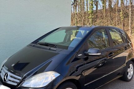Mercedes-Benz A 180 210.000 km 4.100 &euro; Löwenstein 74245
