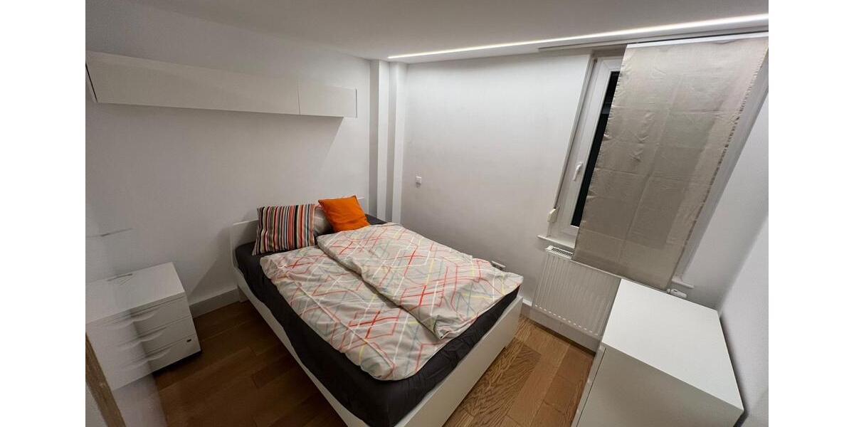 Dachgeschoßwohnung Stuttgart Lehen - 1 Zimmer, 27 m&sup2;, 850&euro; | Angebot:27584483