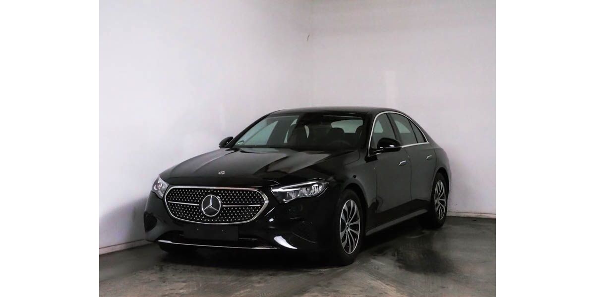Mercedes-Benz E 220 8.900 km 46.980 &euro; Waiblingen 71332