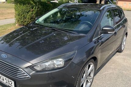Ford Focus 205.000 km 6.350 &euro; Ilsfeld 74360