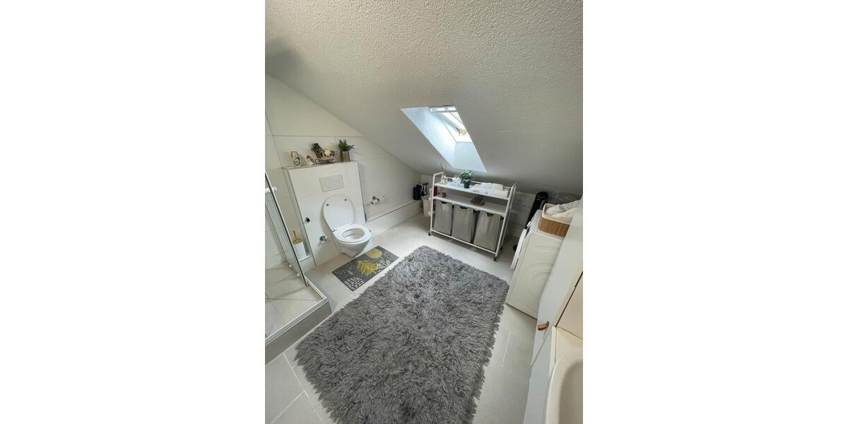 Dachgeschoßwohnung Waiblingen Bittenfeld - 4 Zimmer, 95 m&sup2;, 1.300&euro; | Angebot:26130369