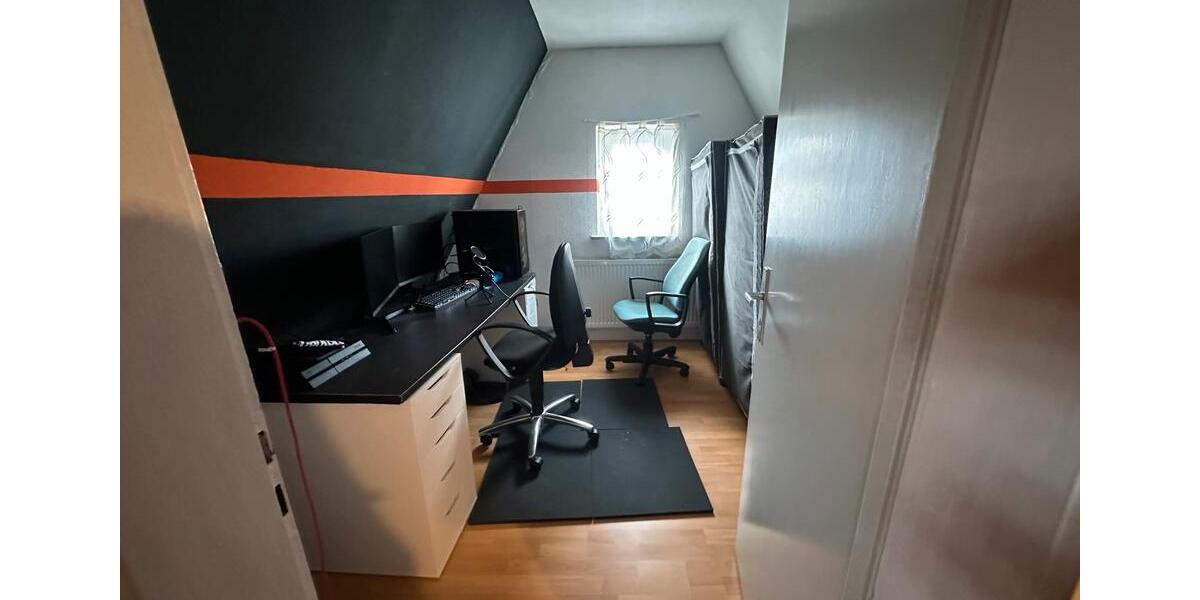 Einfamilienhaus Heilbronn Böckingen - 8 Zimmer, 168 m&sup2;, 550.000&euro; | Angebot:24843198