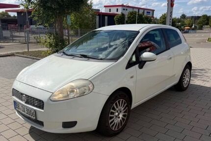 Fiat Punto 179.000 km 2.799 &euro; Böblingen 71032