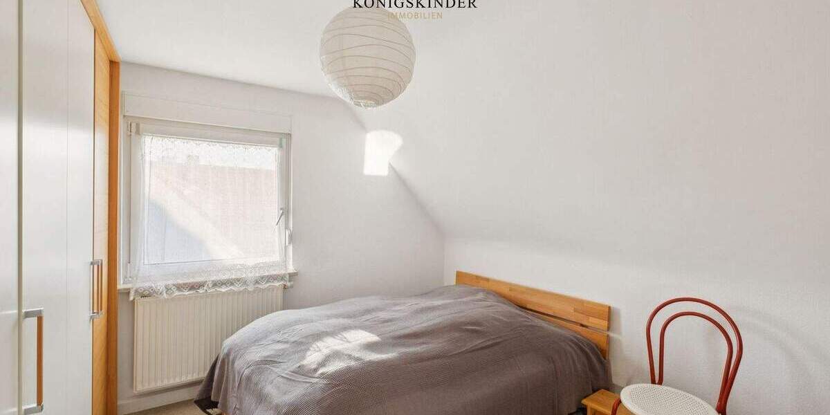 Mehrfamilienhaus, Wohnhaus Stuttgart Weilimdorf - 9 Zimmer, 191 m&sup2;, 699.000&euro; | Angebot:25678028