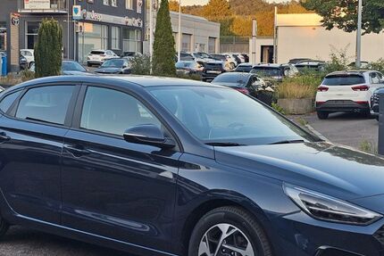 Hyundai i30 23.739 km 17.950 &euro; Leonberg 71229