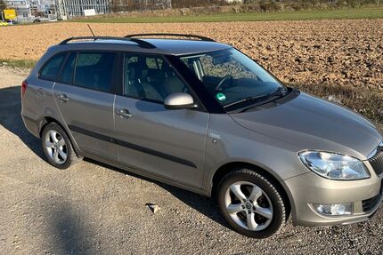 Skoda Fabia 124.900 km 4.600 &euro; Esslingen 73732
