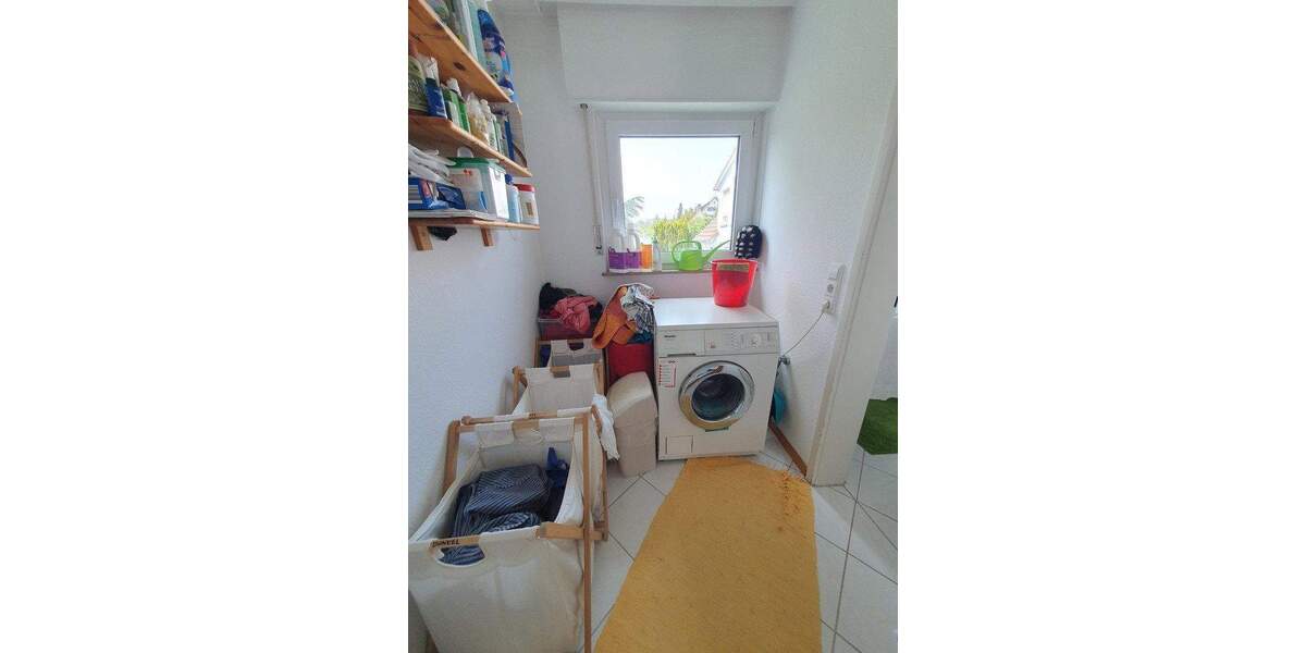 Einfamilienhaus Esslingen Oberesslingen - 7 Zimmer, 170 m&sup2;, 850.000&euro; | Angebot:25657409