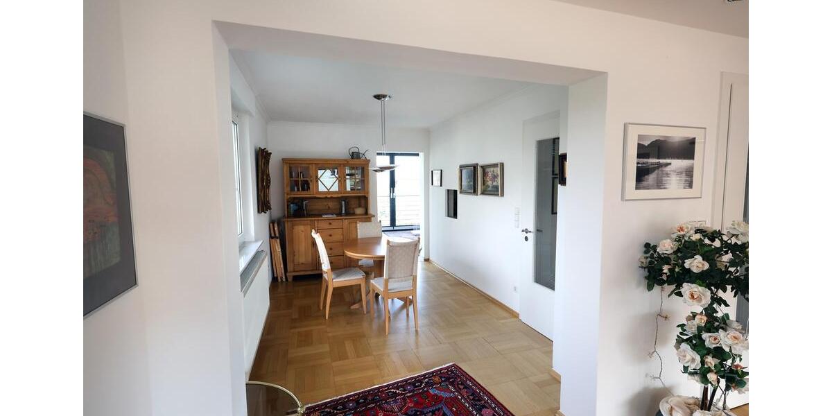 Etagenwohnung Schwieberdingen - 4.5 Zimmer, 110 m&sup2;, 2.000&euro; | Angebot:24678659