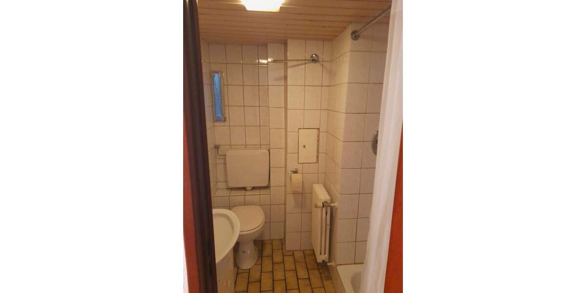 Reihenendhaus Stuttgart Möhringen - 8 Zimmer, 200 m&sup2;, 900.000&euro; | Angebot:25657439