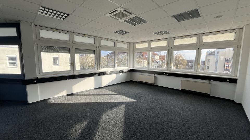 Gewerbeobjekt Ludwigsburg Pflugfelden - 3.400&euro; | Angebot:25423733