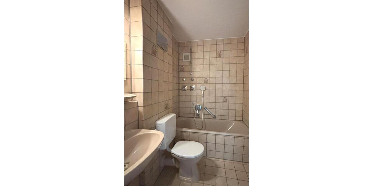 Dachgeschoßwohnung Waiblingen Bittenfeld - 3 Zimmer, 57 m&sup2;, 790&euro; | Angebot:26147827