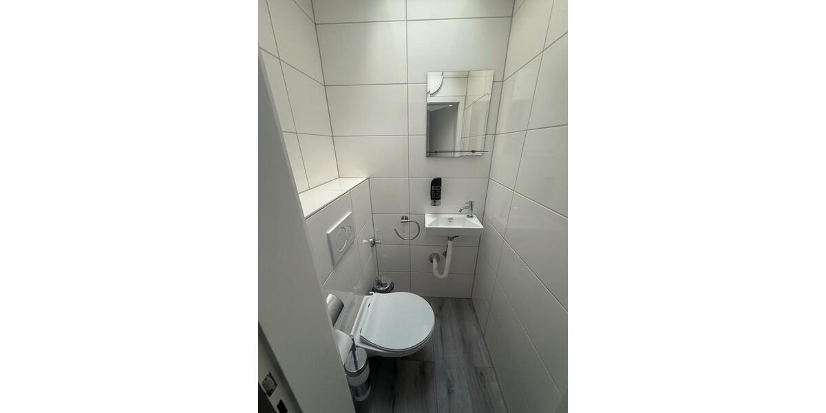 Dachgeschoßwohnung Waiblingen - 1 Zimmer, 15 m&sup2;, 700&euro; | Angebot:27541516