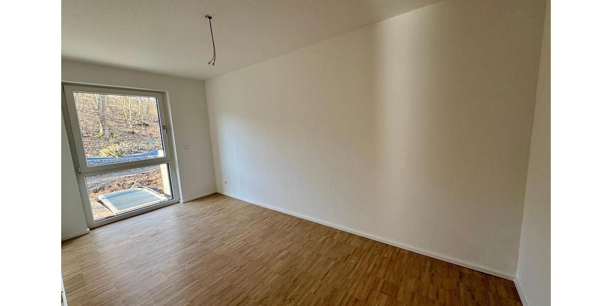 Erdgeschoßwohnung Remseck am Neckar - 3 Zimmer, 80 m&sup2;, 1.550&euro; | Angebot:26348643
