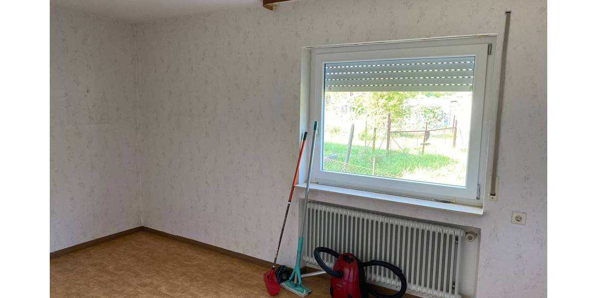 Einfamilienhaus Großbottwar Winzerhausen - 1 Zimmer, 329 m&sup2;, 449.000&euro; | Angebot:25747365