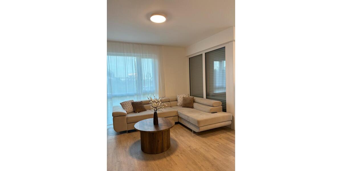 Erdgeschoßwohnung Bönnigheim - 3 Zimmer, 72 m&sup2;, 1.360&euro; | Angebot:27568227