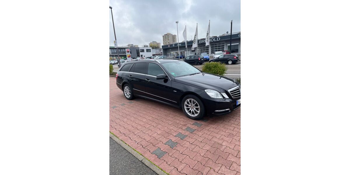 Mercedes-Benz E 200 231.000 km 9.000 &euro; Backnang 71522
