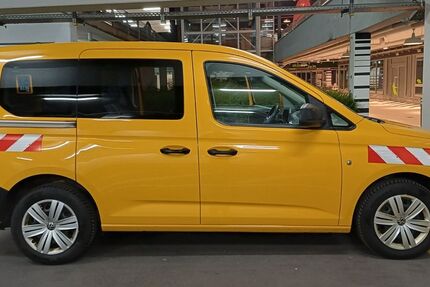 VW Caddy 195.000 km 15.990 &euro; Esslingen am Neckar 73733