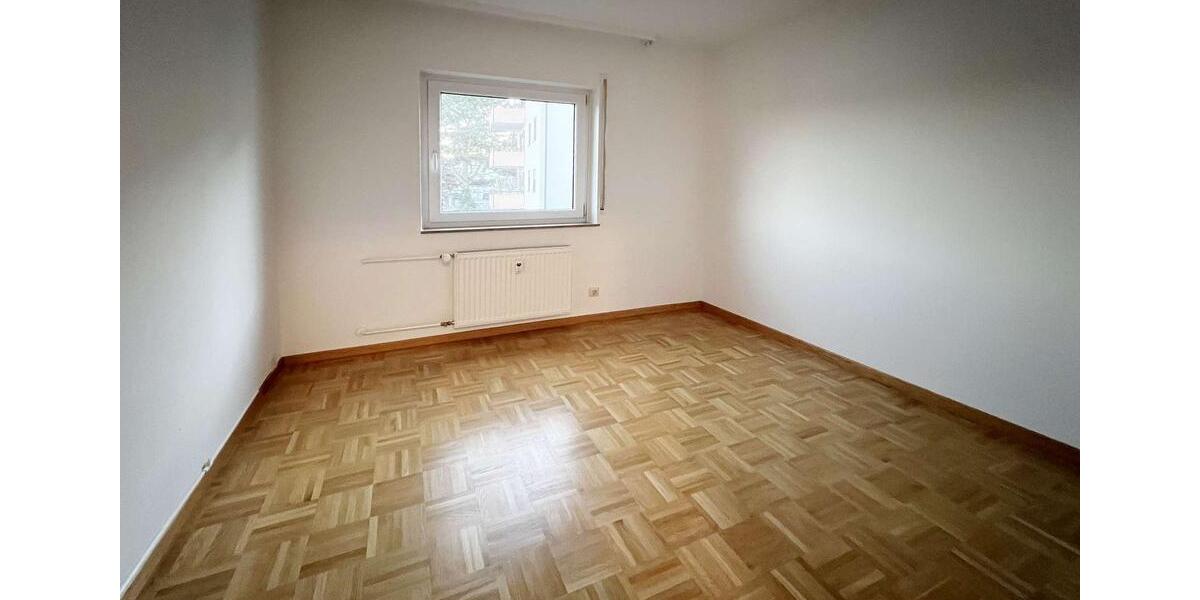 Etagenwohnung Stuttgart Sillenbuch - 3 Zimmer, 78 m&sup2;, 1.000&euro; | Angebot:25418888