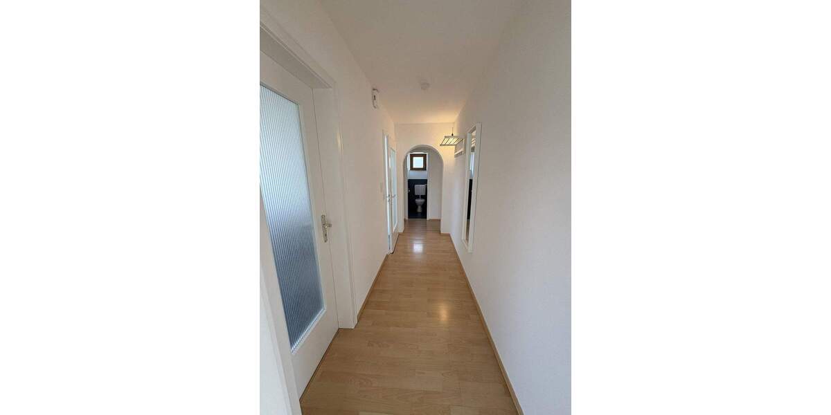 Mehrfamilienhaus, Wohnhaus Steinenbronn - 8 Zimmer, 155 m&sup2;, 690.000&euro; | Angebot:25748771