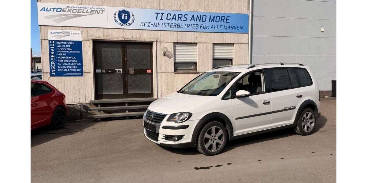 VW Touran 143.000 km 5.999 &euro; Ilsfeld 74360