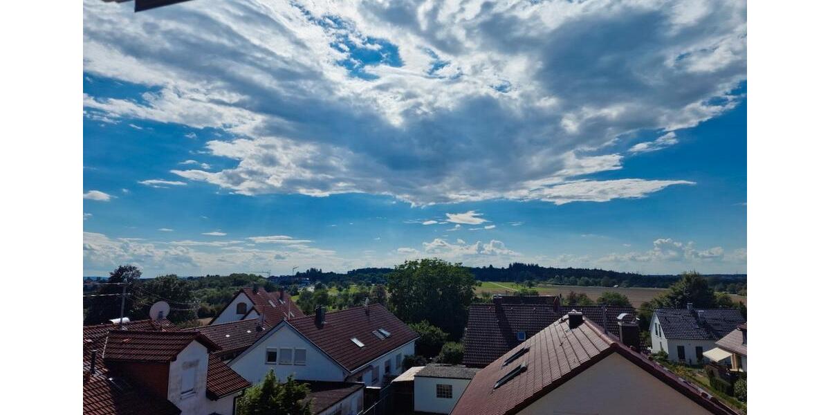 Dachgeschoßwohnung Baltmannsweiler - 2.5 Zimmer, 45 m&sup2;, 155.000&euro; | Angebot:25632822