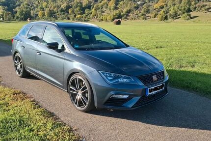 Seat Leon 50.500 km 24.990 &euro; Schorndorf 73614