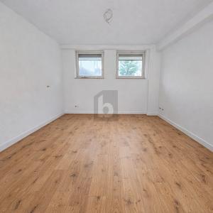 MODERN, ERSTBEZUG NACH KERNSANIERUNG - Etagenwohnung Stuttgart Mühlhausen | Angebot:26956540