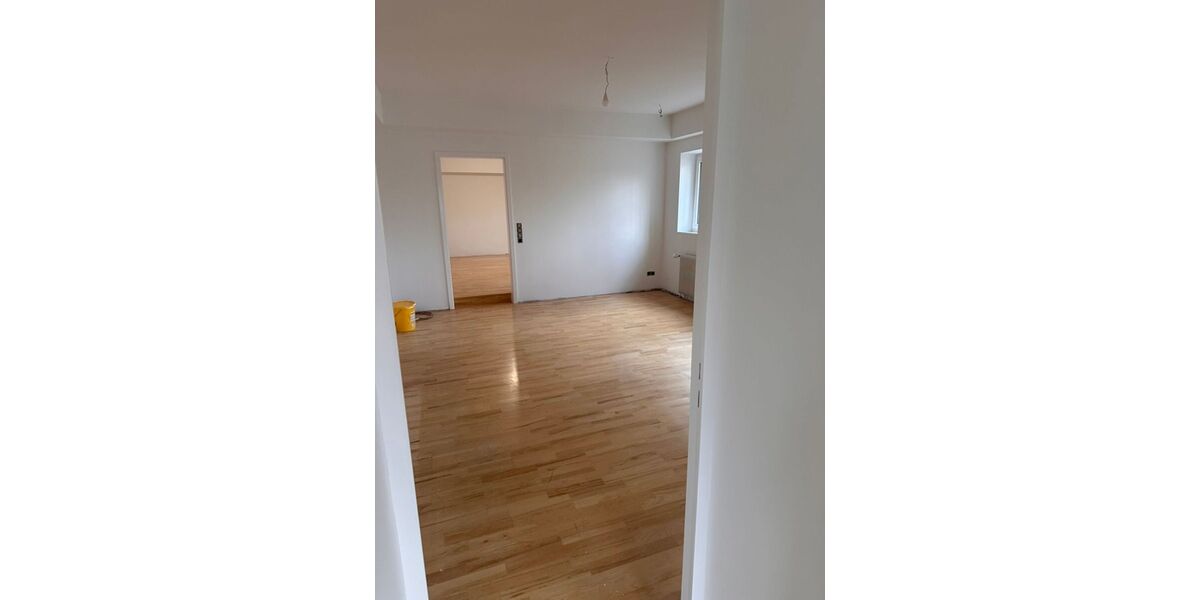 *** Wohnen und Arbeiten mit Aussicht in S-Ost *** - Etagenwohnung Stuttgart Stuttgart-Ost | Angebot:26924226