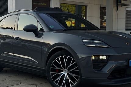 Porsche Macan 14.800 km 94.900 &euro; Unterensingen / bei Stuttgart 72669