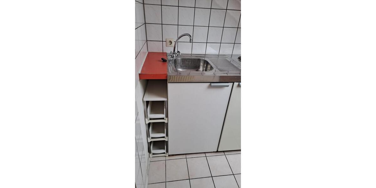 Dachgeschoßwohnung Schorndorf - 2 Zimmer, 48 m&sup2;, 600&euro; | Angebot:26125735
