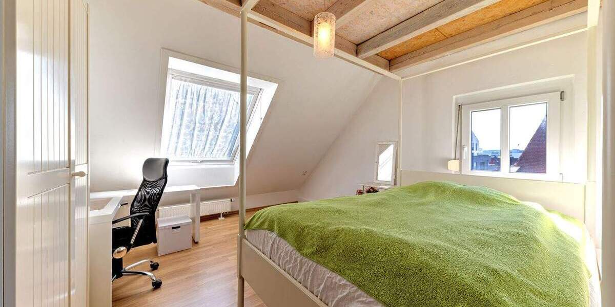 Mehrfamilienhaus, Wohnhaus Böblingen - 9 Zimmer, 187 m&sup2;, 849.000&euro; | Angebot:25800927