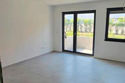 Wohnung Asperg - 3 Zimmer, 70 m&sup2;, 1.090&euro; | Angebot:27568202