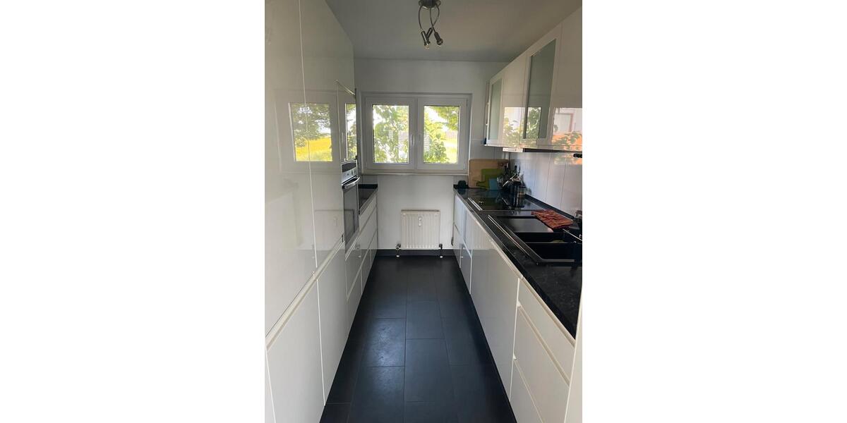 Hochparterre Brackenheim - 3.5 Zimmer, 84 m&sup2;, 325.000&euro; | Angebot:26337452