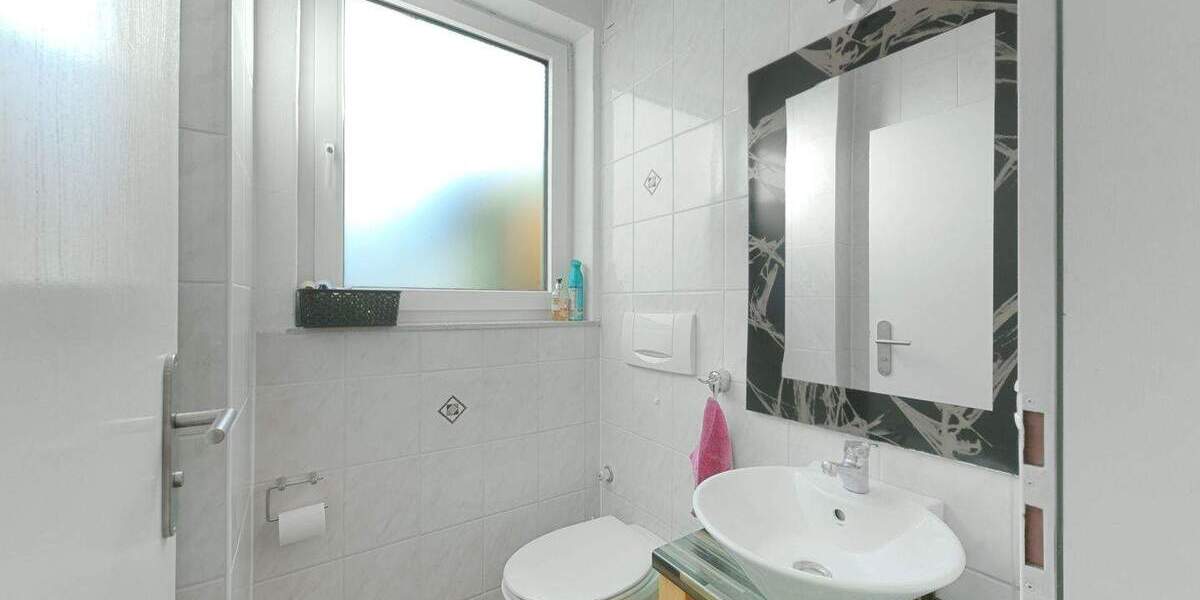 Etagenwohnung Remseck Neckarrems - 7 Zimmer, 226 m&sup2;, 799.000&euro; | Angebot:25706140