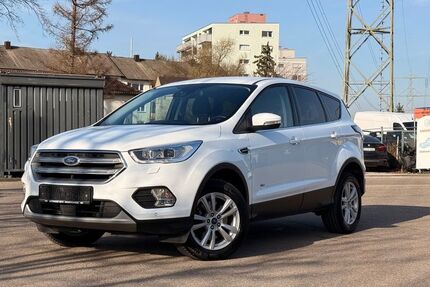 Ford Kuga 154.000 km 12.990 &euro; Asperg 71679