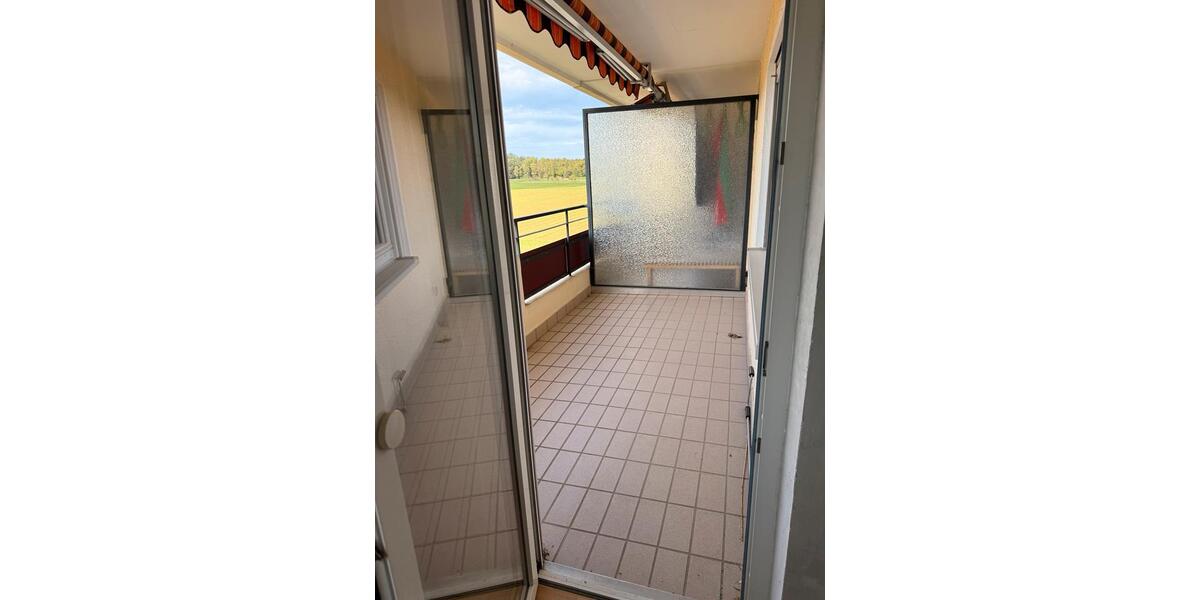Etagenwohnung Hemmingen - 3.5 Zimmer, 85 m&sup2;, 1.350&euro; | Angebot:27549085